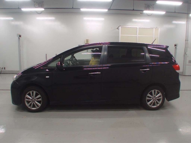 2012 Toyota Wish